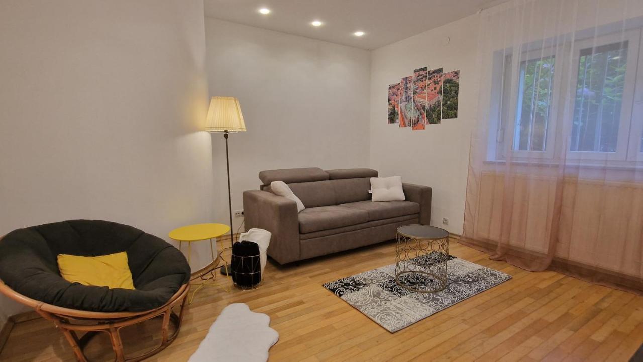 Apartman Roses Zagreb Exterior foto